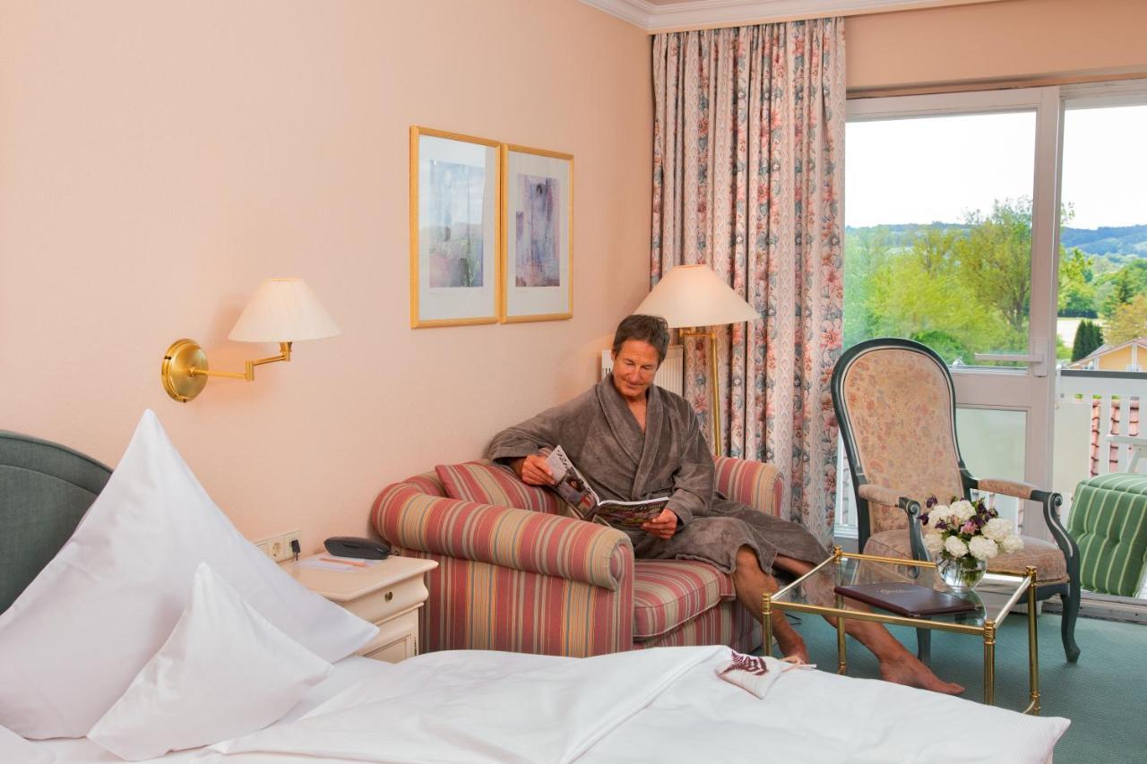 Hotel Alter Weissbraeu บัดเบียร์นบาค ภายนอก รูปภาพ